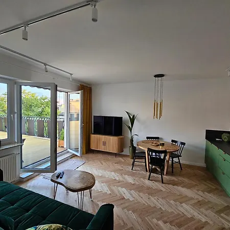 Max Chopina 22 Z Duzym Tarasem アパート *