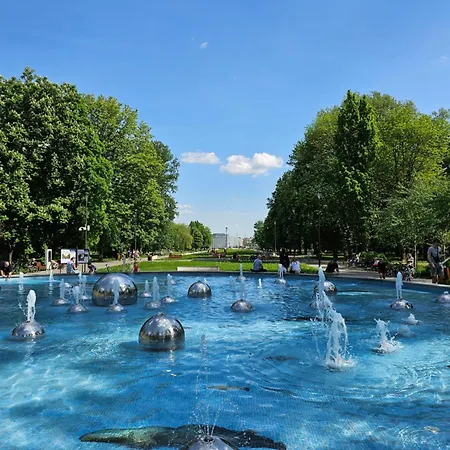 Max Chopina 22 Z Duzym Tarasem アパート